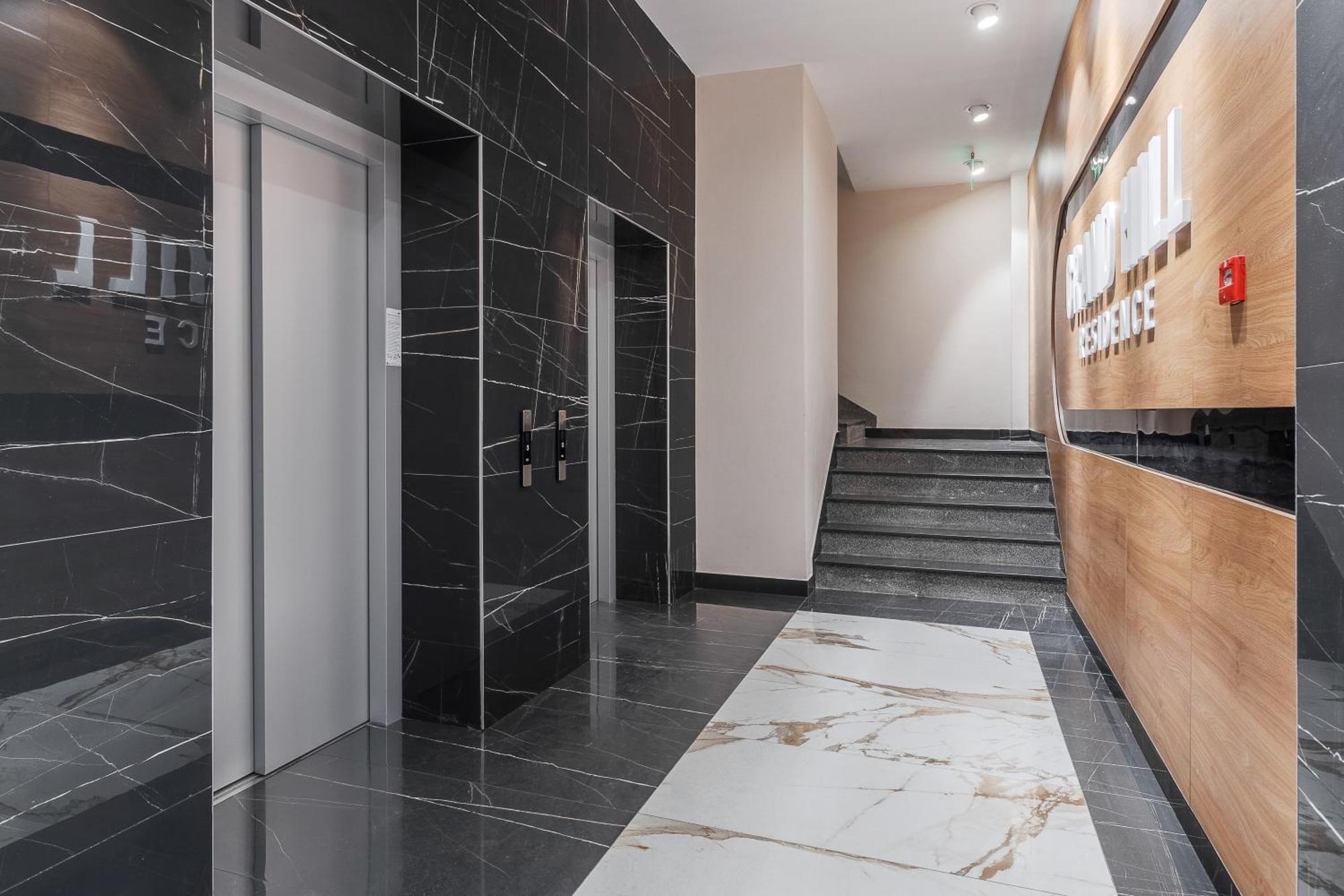 Ferienwohnung Rosewood Gold Oradea Exterior foto
