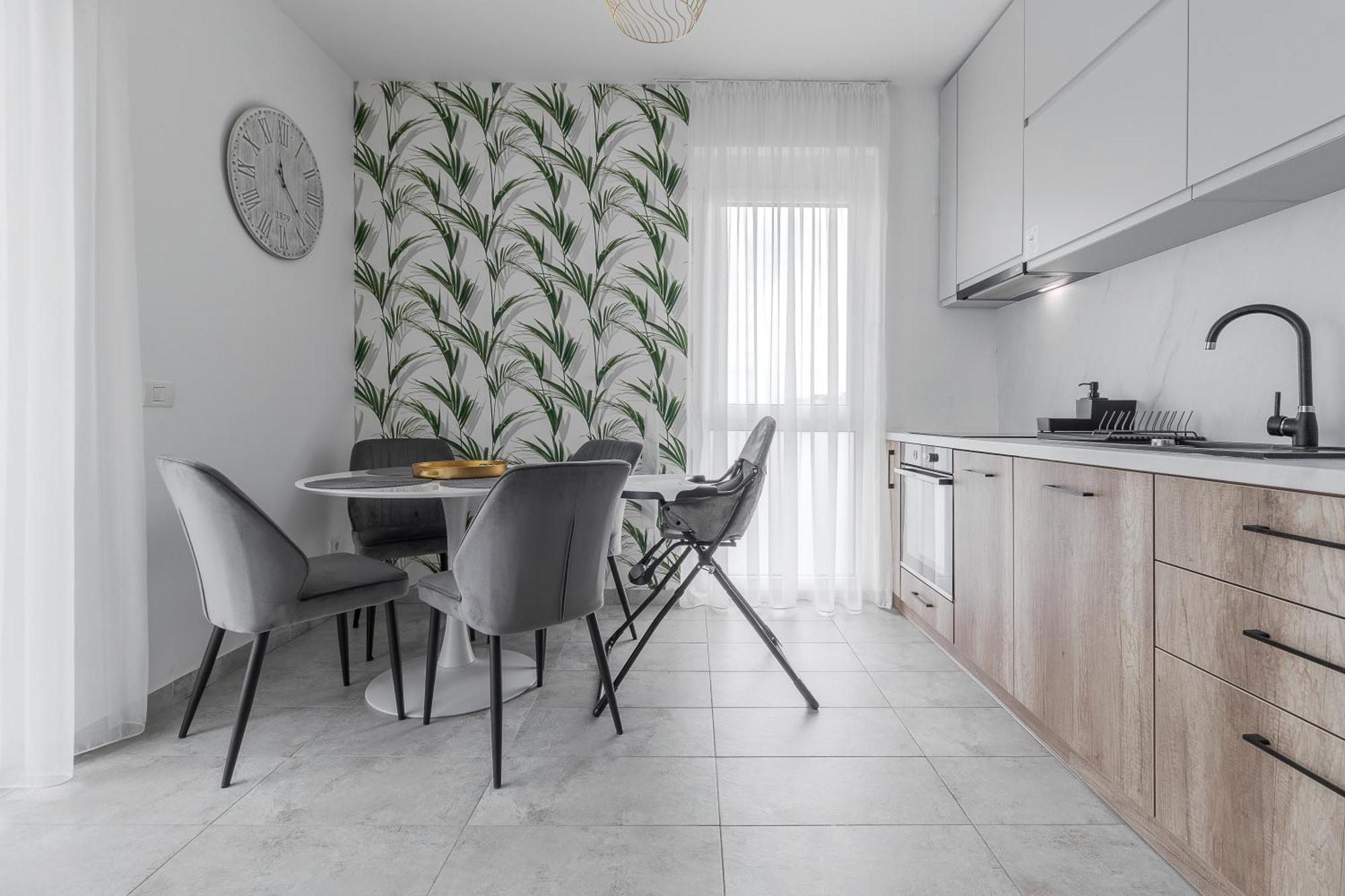 Ferienwohnung Rosewood Gold Oradea Exterior foto